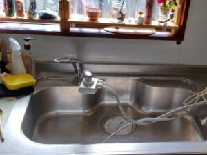 宮城キッチン取付け隊　浄水器一体水栓の取替　施工前